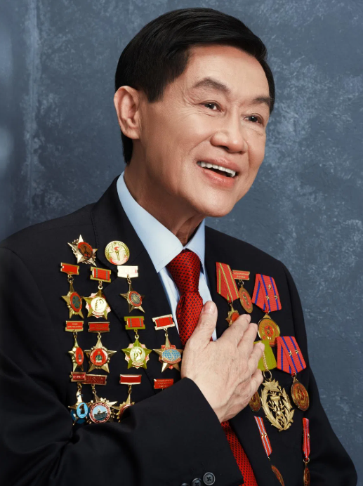 Johnathan Hạnh Nguyễn và IPPG đã nhận khoảng 400 giải thưởng và huân chương trong nhiều thập kỷ qua. Ảnh: IPPG