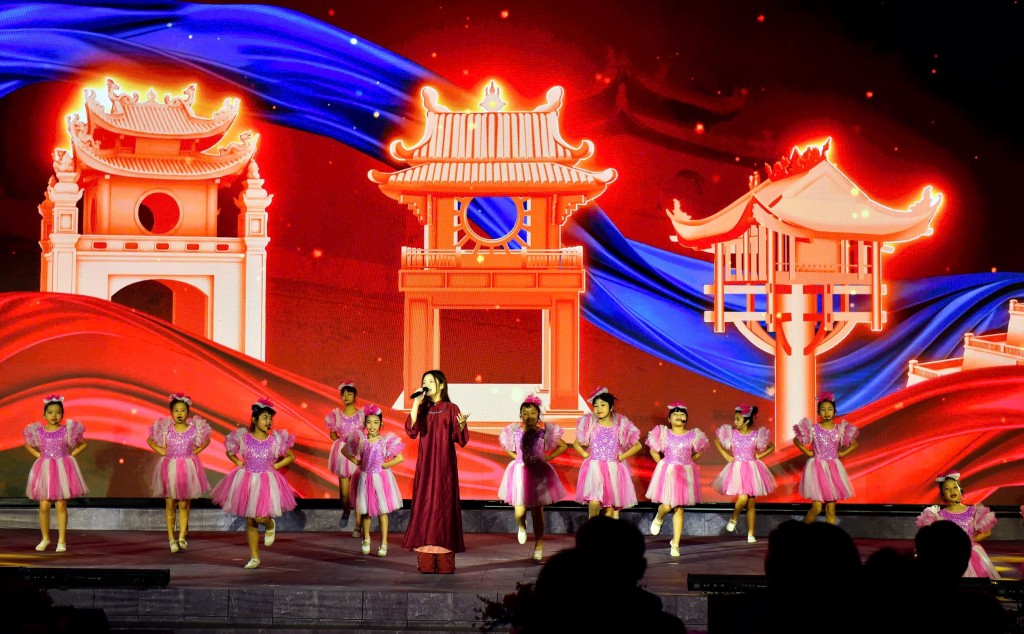 Hà Nội đón nhận danh hiệu Thành phố học tập toàn cầu của UNESCO Hà Nội đón nhận danh hiệu Thành phố học tập toàn cầu của UNESCO