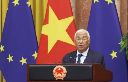 Chủ tịch Hội đồng châu Âu rời Hà Nội, kết thúc chuyến thăm chính thức Việt Nam