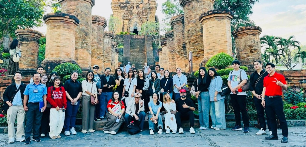 Tỉnh Khánh Hòa đón đoàn famtrip du lịch Thái Lan đến khảo sát du lịch Tỉnh Khánh Hòa đón đoàn famtrip du lịch Thái Lan đến khảo sát du lịch