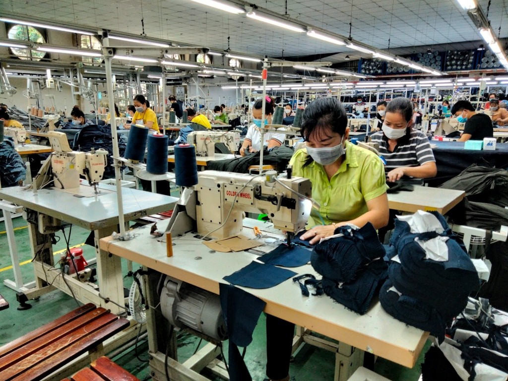 TP Hồ Chí Minh: Người lao động trong KCN -KCX nhận thưởng Tết tối thiểu 1 tháng lương