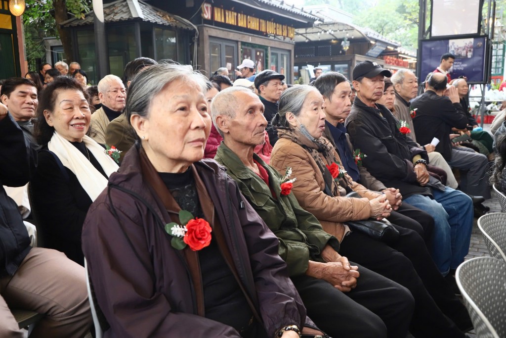 Ấm áp “Tết nhân ái, Xuân yêu thương” tại phường Cửa Nam Ấm áp “Tết nhân ái, Xuân yêu thương” tại phường Cửa Nam