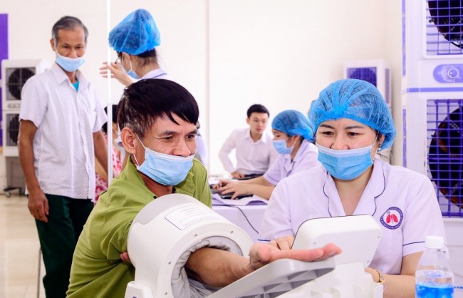 Xây dựng hệ thống y tế Thủ đô “Hiện đại - Thông minh - Nhân văn”