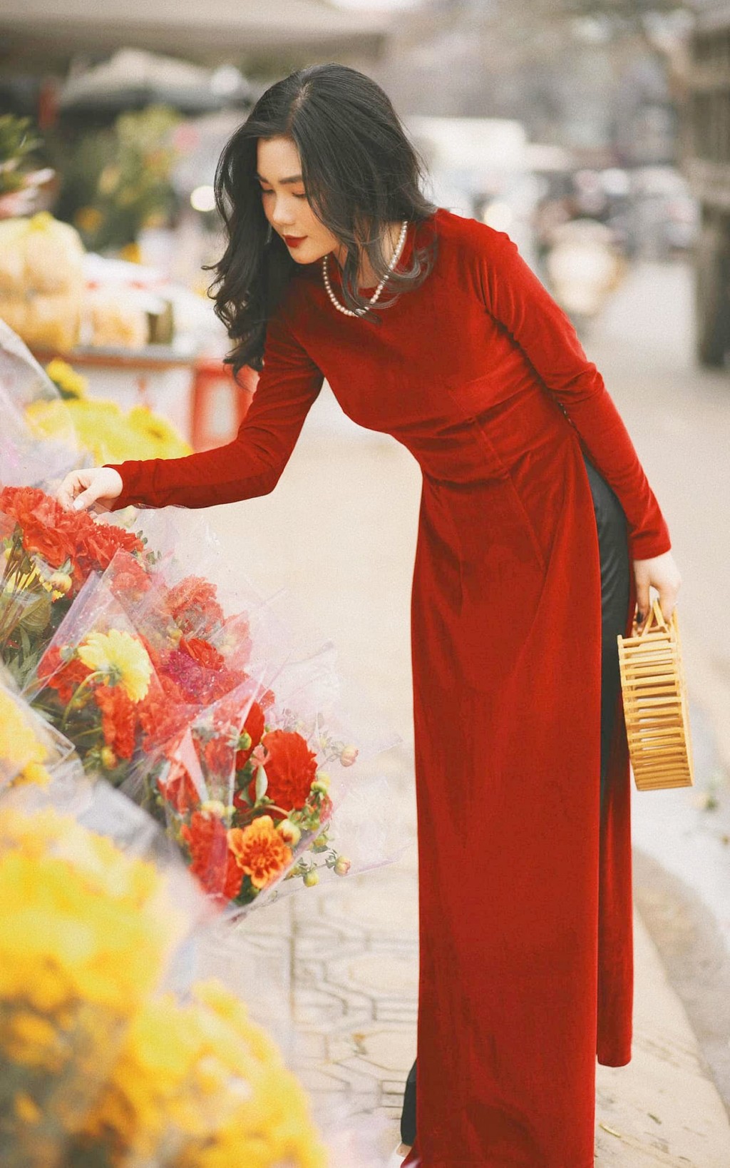 nhiều người trẻ chọn ở lại thành phố vì công việc, điều kiện cá nhân hoặc mong muốn trải nghiệm một nhịp xuân khác.