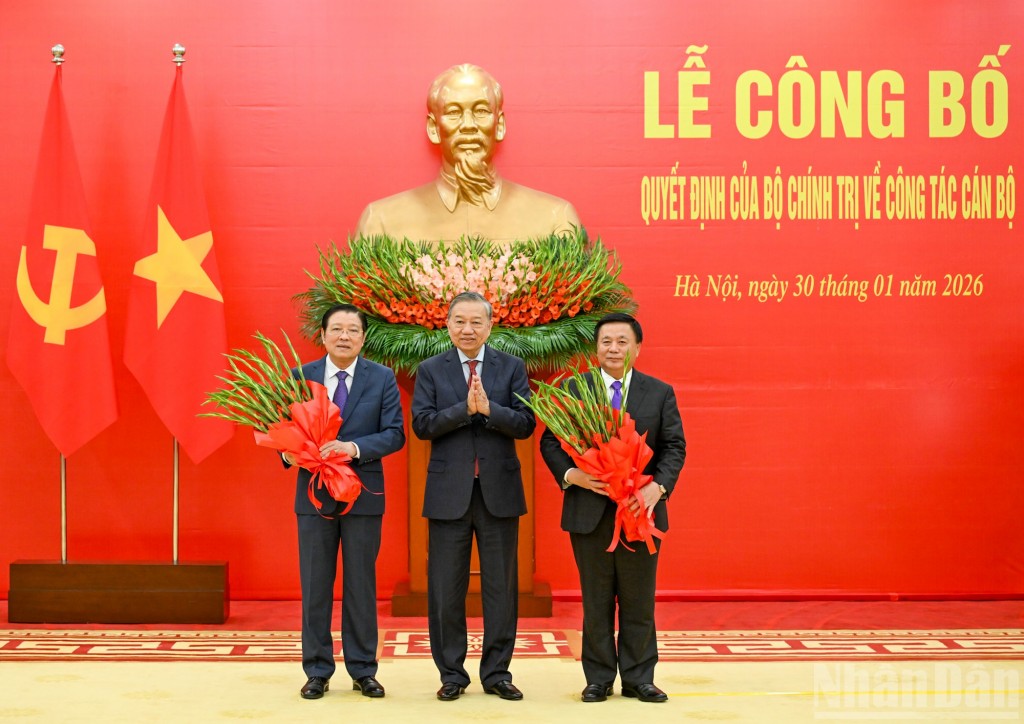 Bổ nhiệm Trưởng Ban Nội chính Trung ương và Giám đốc Học viện Chính trị quốc gia Hồ Chí Minh Bổ nhiệm Trưởng Ban Nội chính Trung ương và Giám đốc Học viện Chính trị quốc gia Hồ Chí Minh