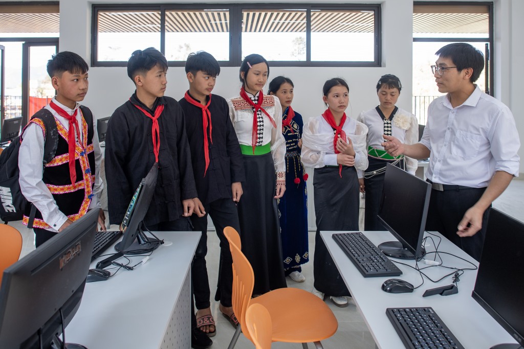 Cận cảnh phòng học “5 sao” tại trường liên cấp chuẩn quốc tế đầu tiên vùng biên giới Điện Biên