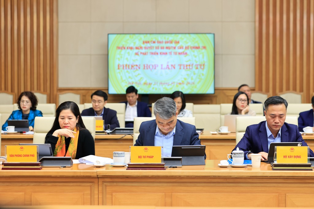 Đại diện các bộ, ngành dự Phiên họp - Ảnh: VGP/Nhật Bắc