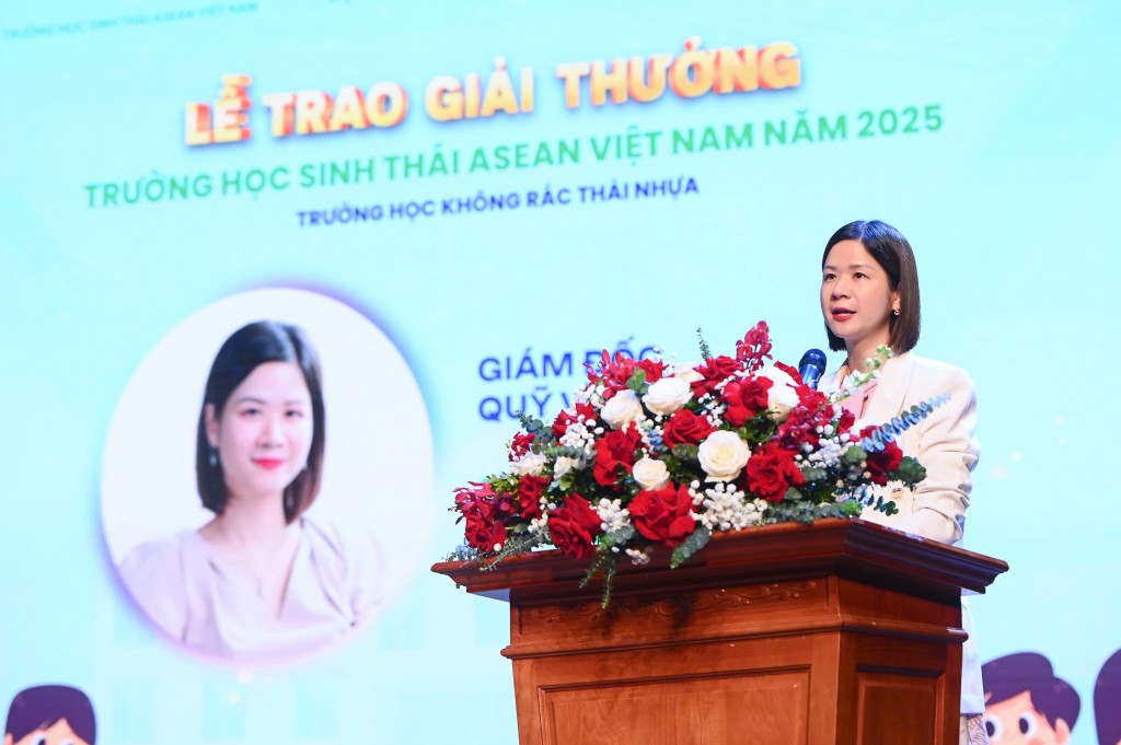 Hình thành tư duy và hành vi sống xanh cho học sinh ngay từ học đường