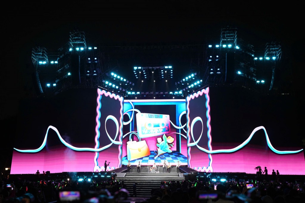 Sức sống và động lực phát triển của đất nước trong thời kỳ mới Sức sống và động lực phát triển của đất nước trong thời kỳ mới