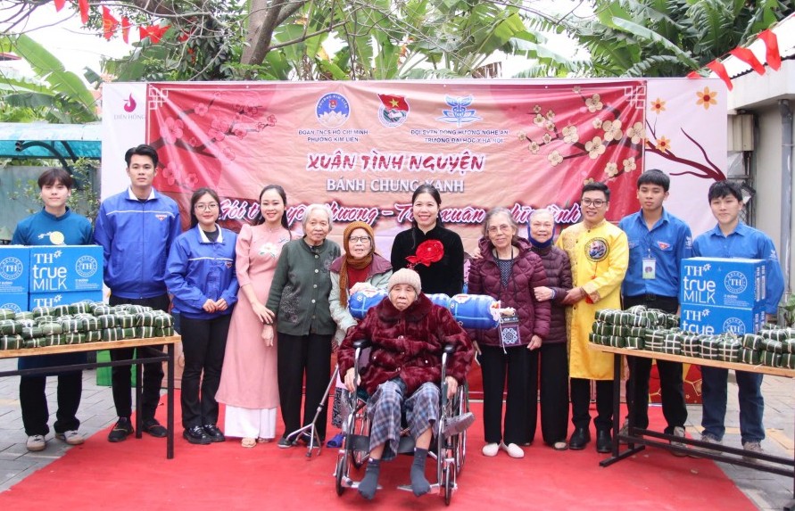 Tuổi trẻ Kim Liên: Gói trọn yêu thương - trao xuân nghĩa tình