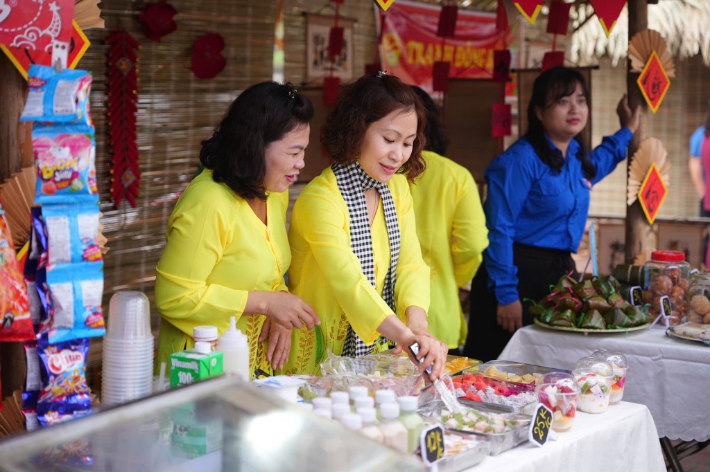 Tết xưa trên miền di sản: Tiếp nối mạch nguồn văn hoá truyền thống trên quê hương Phù Đổng