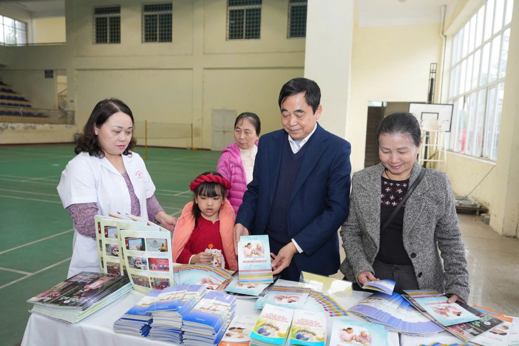 Khám sức khoẻ miễn phí cho người cao tuổi, các đối tượng chính sách Khám sức khoẻ miễn phí cho người cao tuổi, các đối tượng chính sách