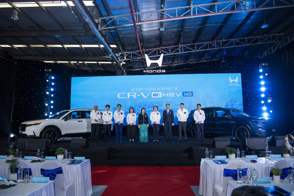 Honda CR-V e:HEV thế hệ thứ 6 nâng cấp: Định thế tiên phong trong phân khúc C-SUV Hybrid