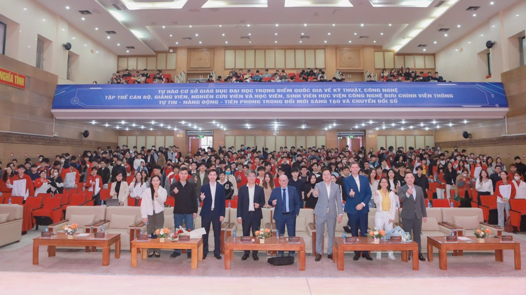 Xây dựng xưởng startup ứng dụng AI từ giảng đường đến thị trường Xây dựng xưởng startup ứng dụng AI từ giảng đường đến thị trường