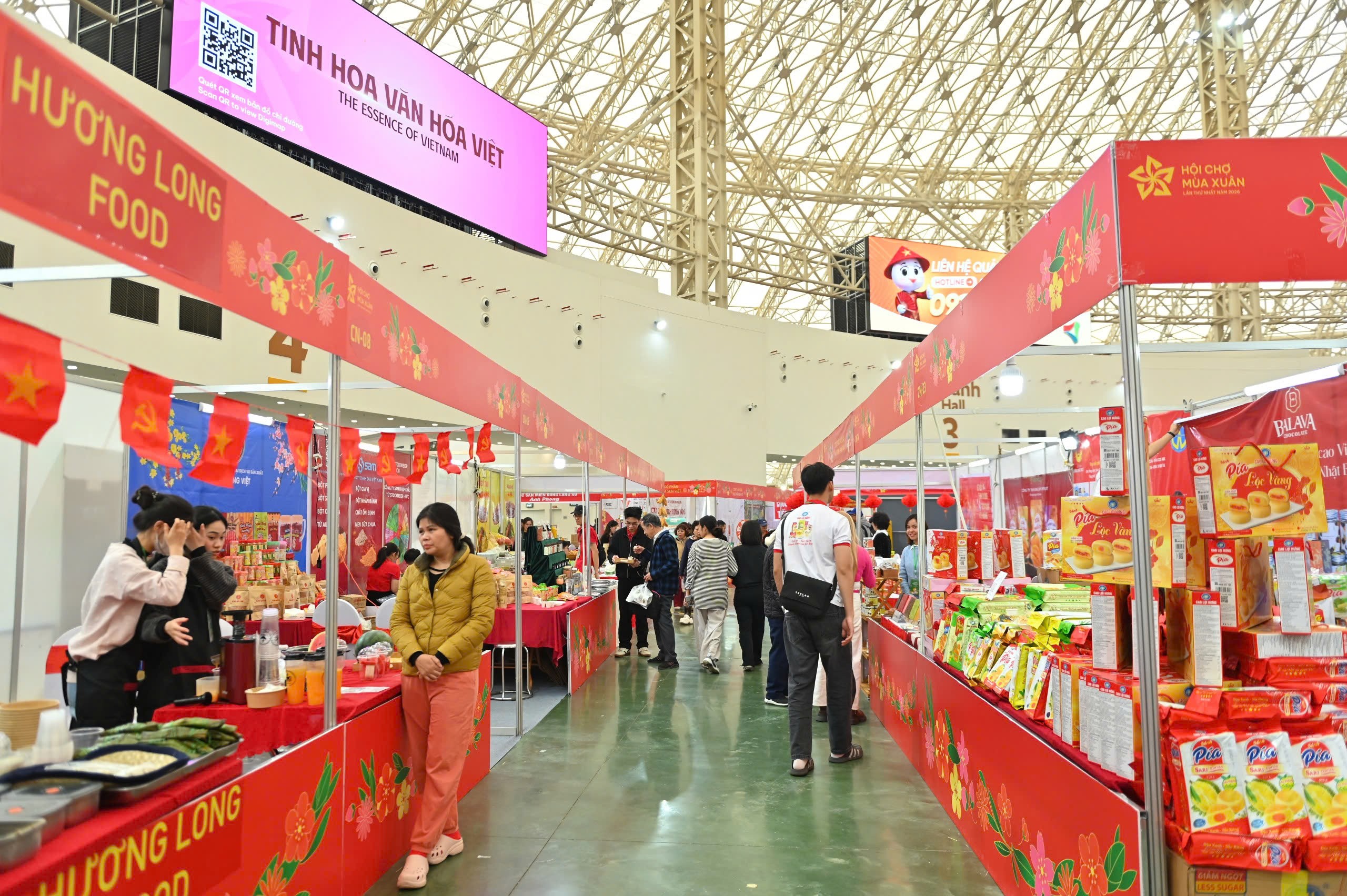 Rộn ràng các hoạt động văn hóa, thương mại đặc sắc Rộn ràng các hoạt động văn hóa, thương mại đặc sắc