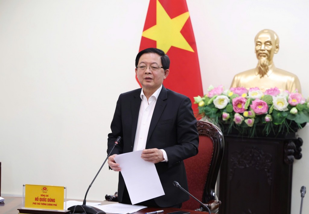 Phó Thủ tướng nhấn mạnh, thời gian tới là giai đoạn hết sức gấp rút, đòi hỏi Bộ Tư pháp phải tập trung cao độ nguồn lực, nhất là đối với các dự án luật còn lại, trong đó có nhiều chính sách mới - Ảnh: VGP/Gia Huy Phó Thủ tướng nhấn mạnh, thời gian tới là giai đoạn hết sức gấp rút, đòi hỏi Bộ Tư pháp phải tập trung cao độ nguồn lực, nhất là đối với các dự án luật còn lại, trong đó có nhiều chính sách mới - Ảnh: VGP/Gia Huy