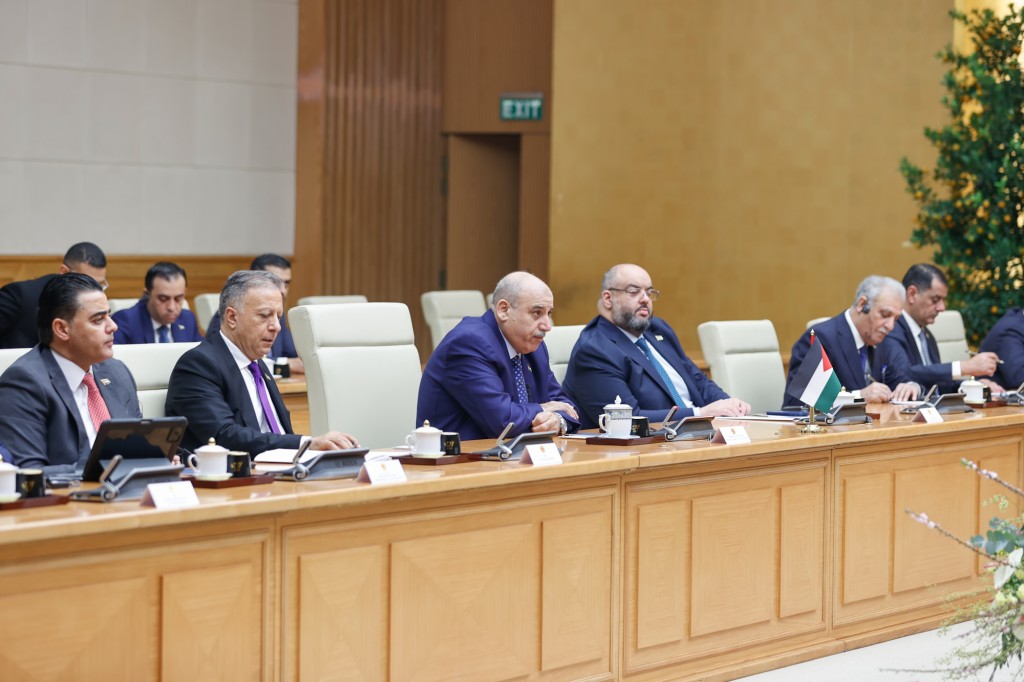 Chủ tịch Hạ viện Mazen Turki El Qadi khẳng định Jordan coi Việt Nam là đối tác quan trọng tại châu Á, mong muốn tăng cường hợp tác, chia sẻ, trao đổi kinh nghiệm trong các lĩnh vực thế mạnh của hai bên - Ảnh: VGP/Nhật Bắc