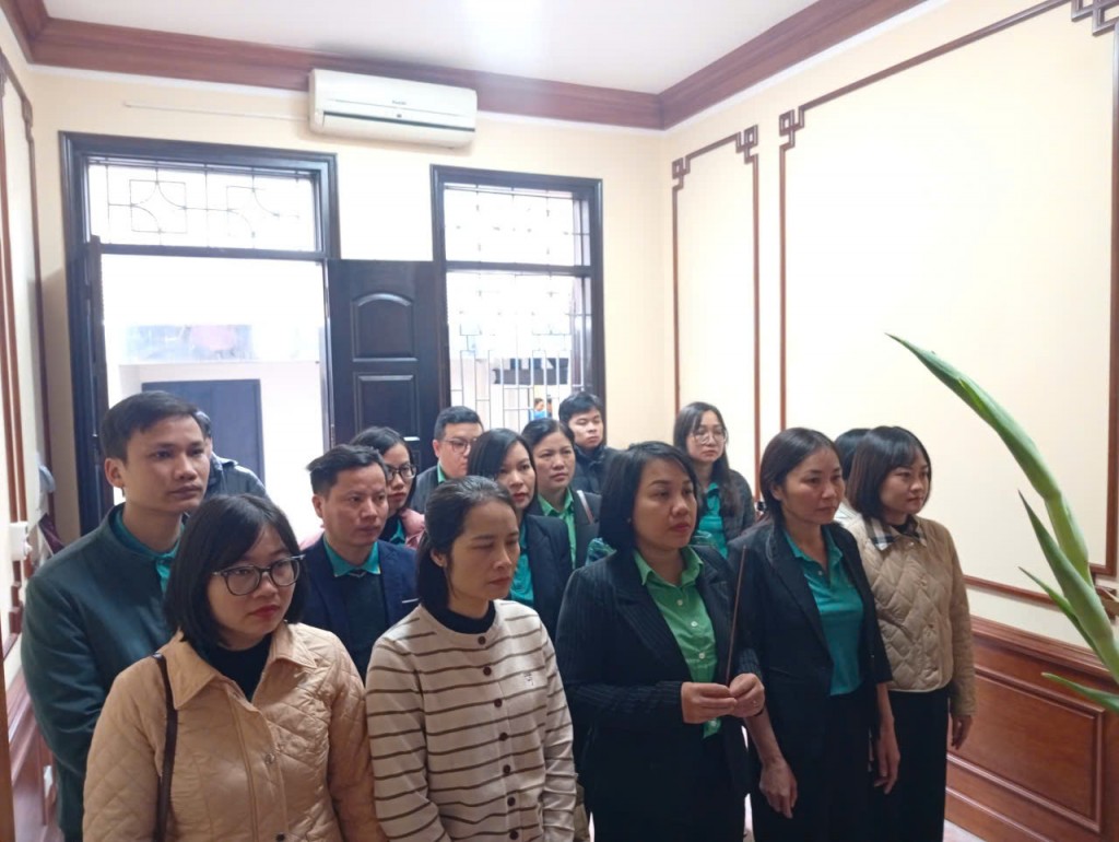 Nông dân Thủ đô tham quan, học tập chuyên đề tại các địa chỉ đỏ