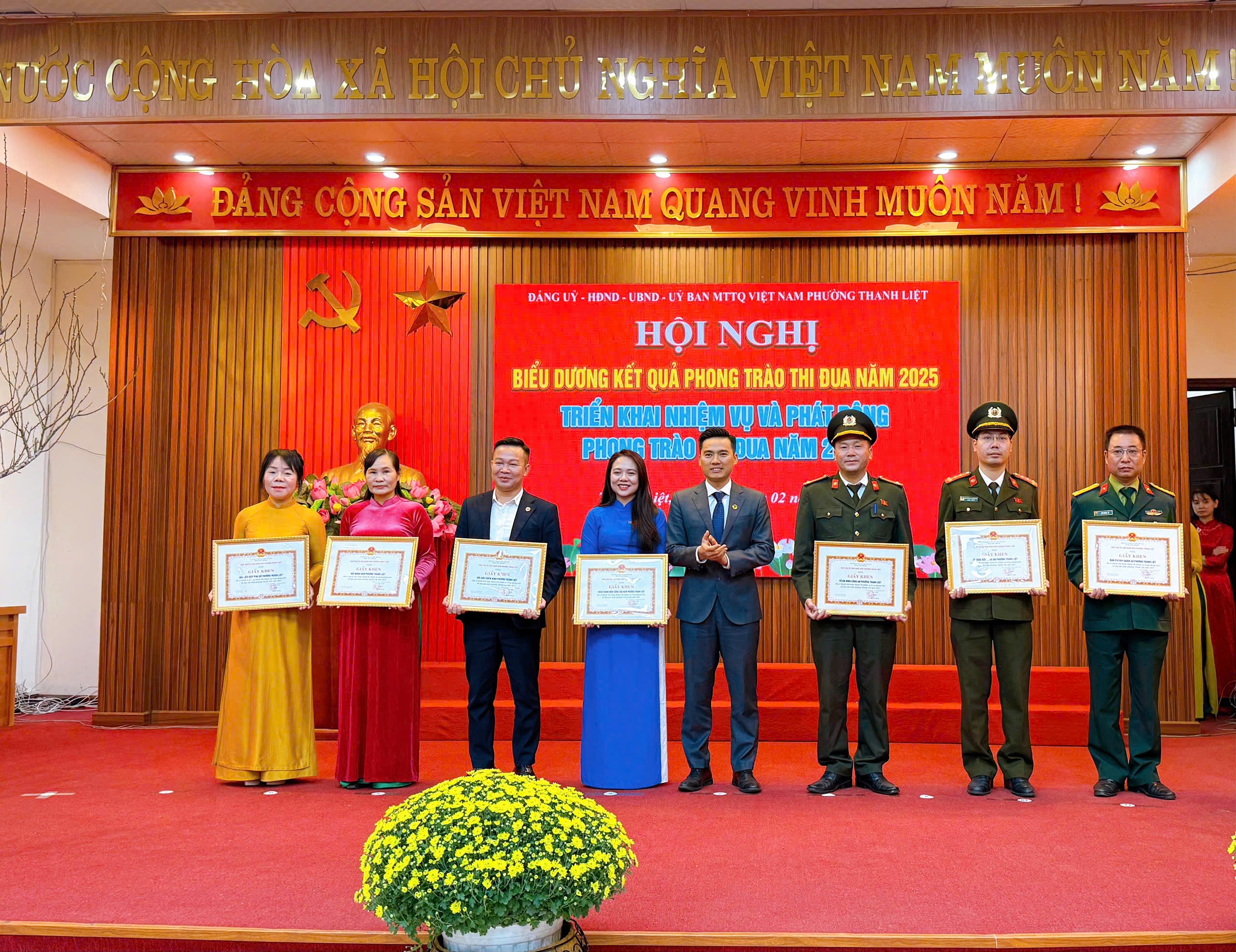 Đòn bẩy từ cơ sở trong vận hành chính quyền mới ở Thanh Liệt Đòn bẩy từ cơ sở trong vận hành chính quyền mới ở Thanh Liệt