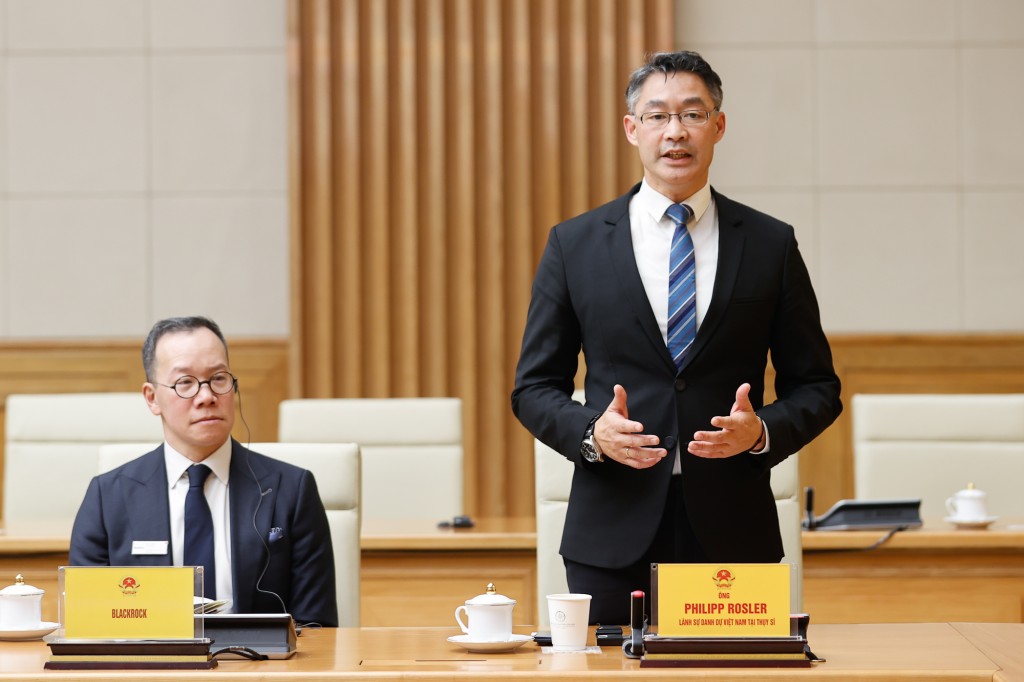 Tiến sĩ Philipp Rösler, Chủ tịch Diễn đàn Kinh tế Thụy Sĩ – Việt Nam phát biểu - Ảnh: VGP/Nhật Bắc