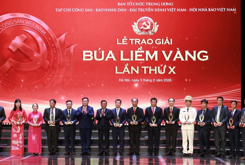 Phát biểu của Tổng Bí thư Tô Lâm tại Lễ tuyên dương Bí thư chi bộ xuất sắc và trao giải Búa liềm Vàng