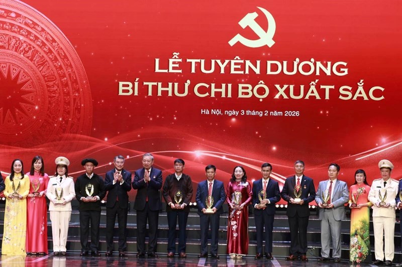 Phát biểu của Tổng Bí thư Tô Lâm tại Lễ tuyên dương Bí thư chi bộ xuất sắc và trao giải Búa liềm Vàng