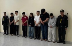 Triệt phá đường dây buôn bán thuốc lá điện tử quy mô lớn