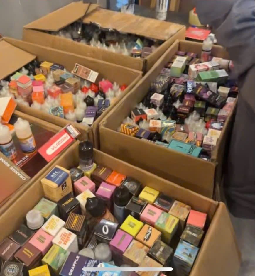 Các tang vật bị thu giữ. Ảnh: CATP