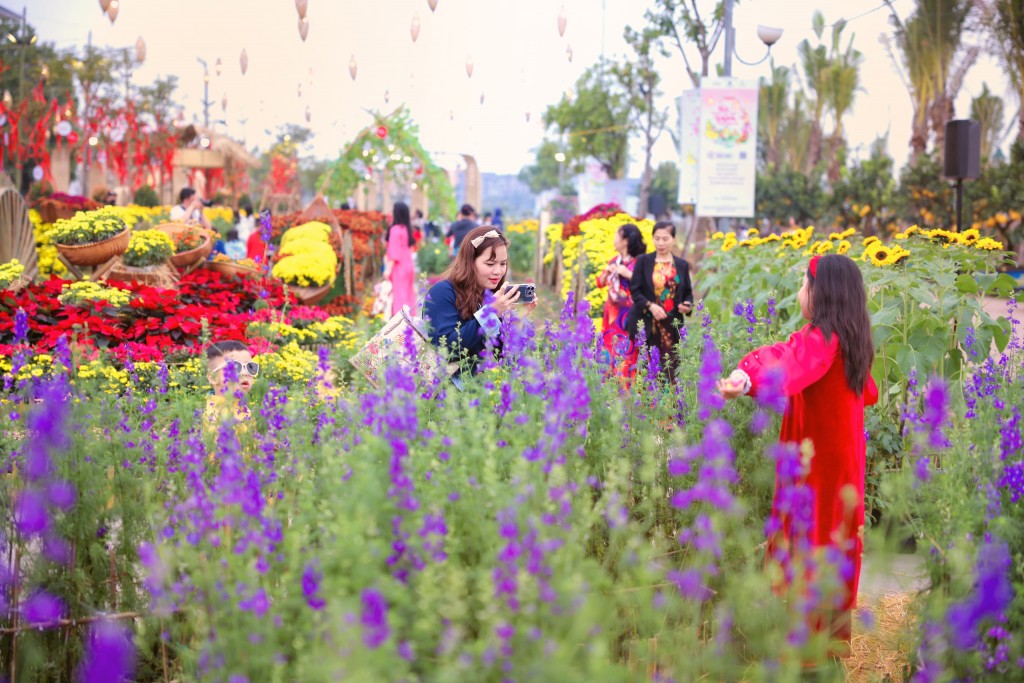 Tết về bên mẹ