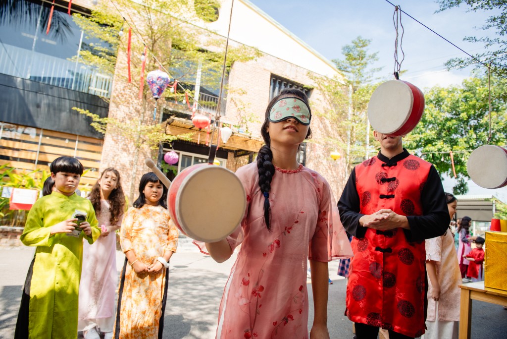 Học sinh HAIS được tiếp cận giáo dục quốc tế gắn với văn hóa bản địa thông qua các hoạt động trải nghiệm.