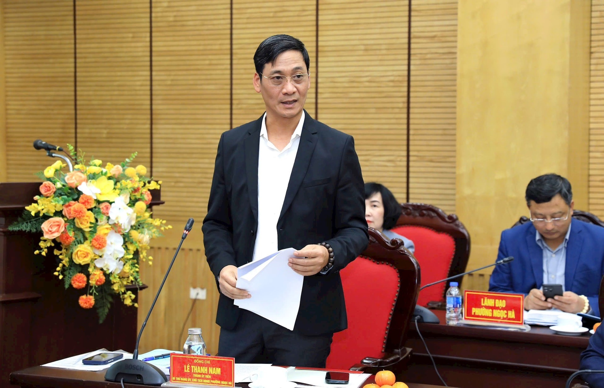 Bí thư Đảng ủy, Chủ tịch HĐND phường Ngọc Hà Lê Thanh Nam phát biểu. Ảnh: Đình Hiệp