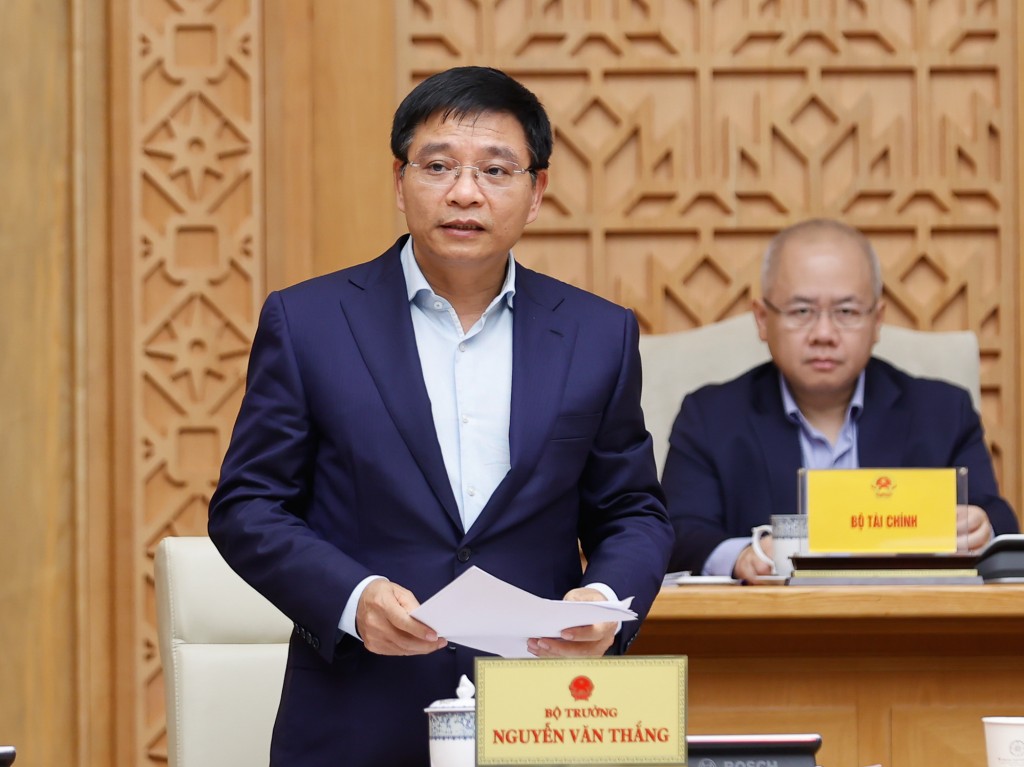 Bộ trưởng Bộ Tài chính Nguyễn Văn Thắng phát biểu - Ảnh: VGP/Nhật Bắc