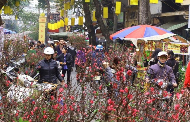 Đảm bảo an ninh trật tự, an toàn giao thông quanh chợ hoa xuân