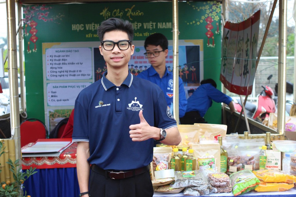 Học viện Nông nghiệp Việt Nam gắn đào tạo với trải nghiệm thực tiễn