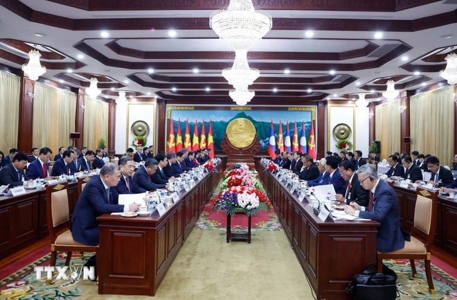 Tổng Bí thư Tô Lâm và Tổng Bí thư, Chủ tịch nước Lào Thongloun Sisoulith hội đàm. (Ảnh: Thống Nhất/TTXVN)