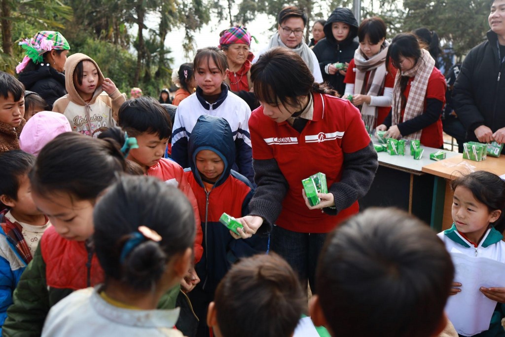 Cardina Giving: Hành trình mang 