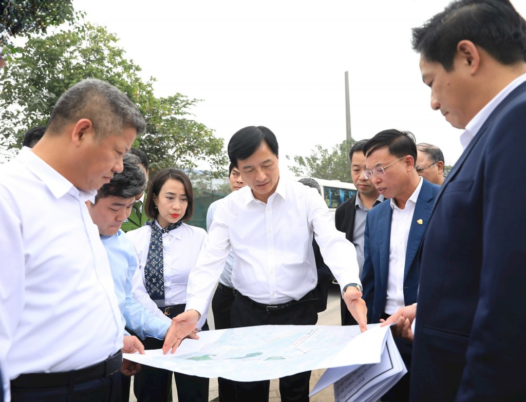 Bí thư Thành ủy Hà Nội Nguyễn Duy Ngọc: Xử lý các điểm nghẽn vừa là yêu cầu cấp bách, vừa phải bảo đảm căn cơ, bền vững