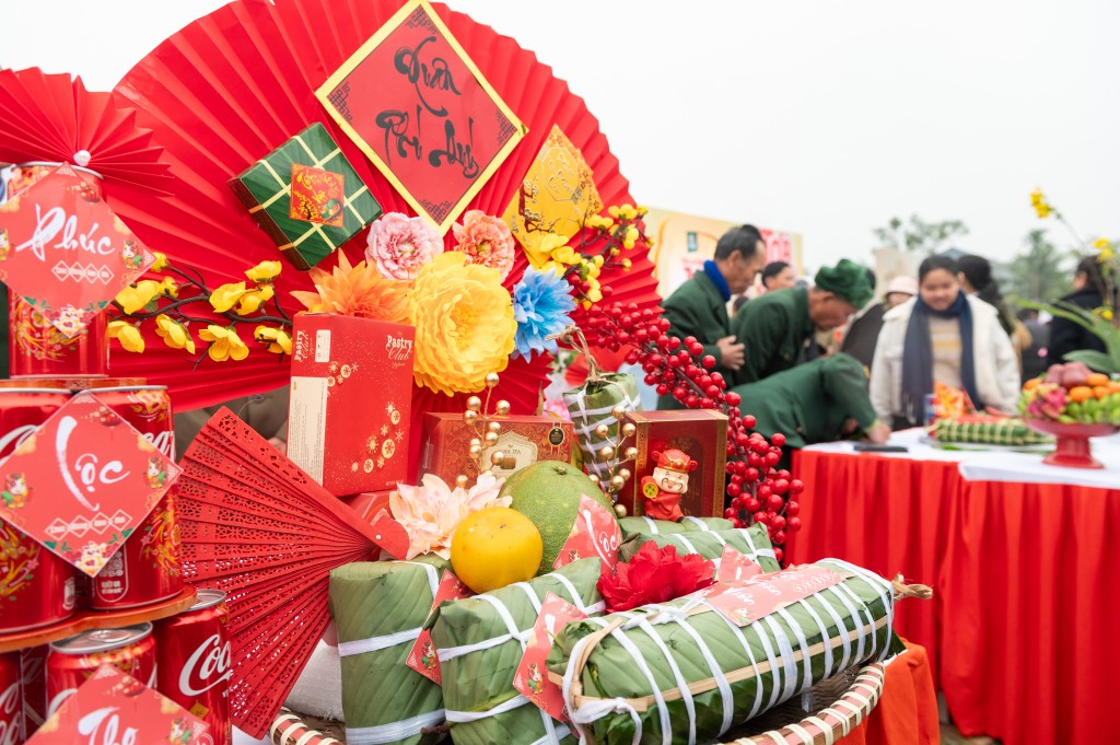 Mâm cỗ Tết từ phần thi của người dân tỉnh Nghệ An Mâm cỗ Tết từ phần thi của người dân tỉnh Nghệ An