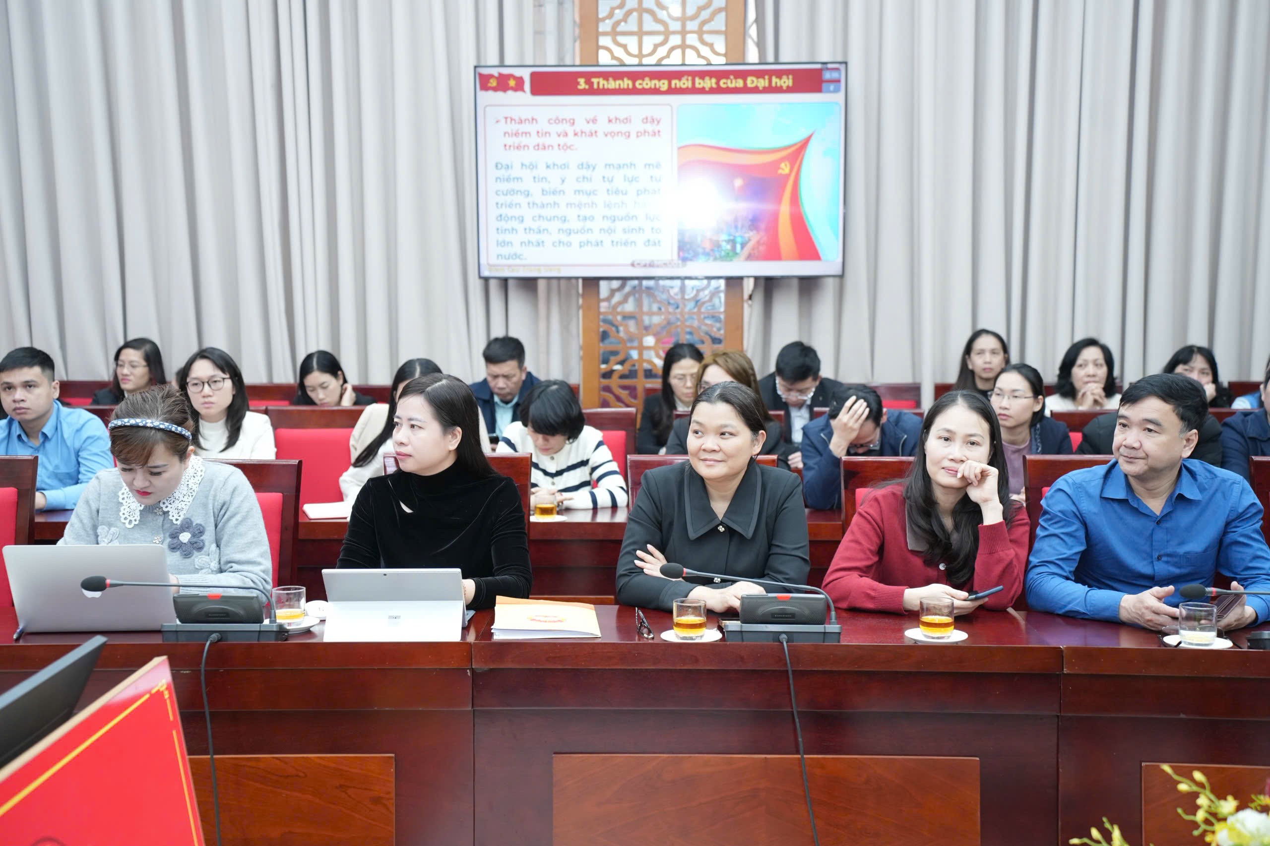 Triển khai nghiêm túc việc học tập, quán triệt Nghị quyết Đại hội XIV của Đảng