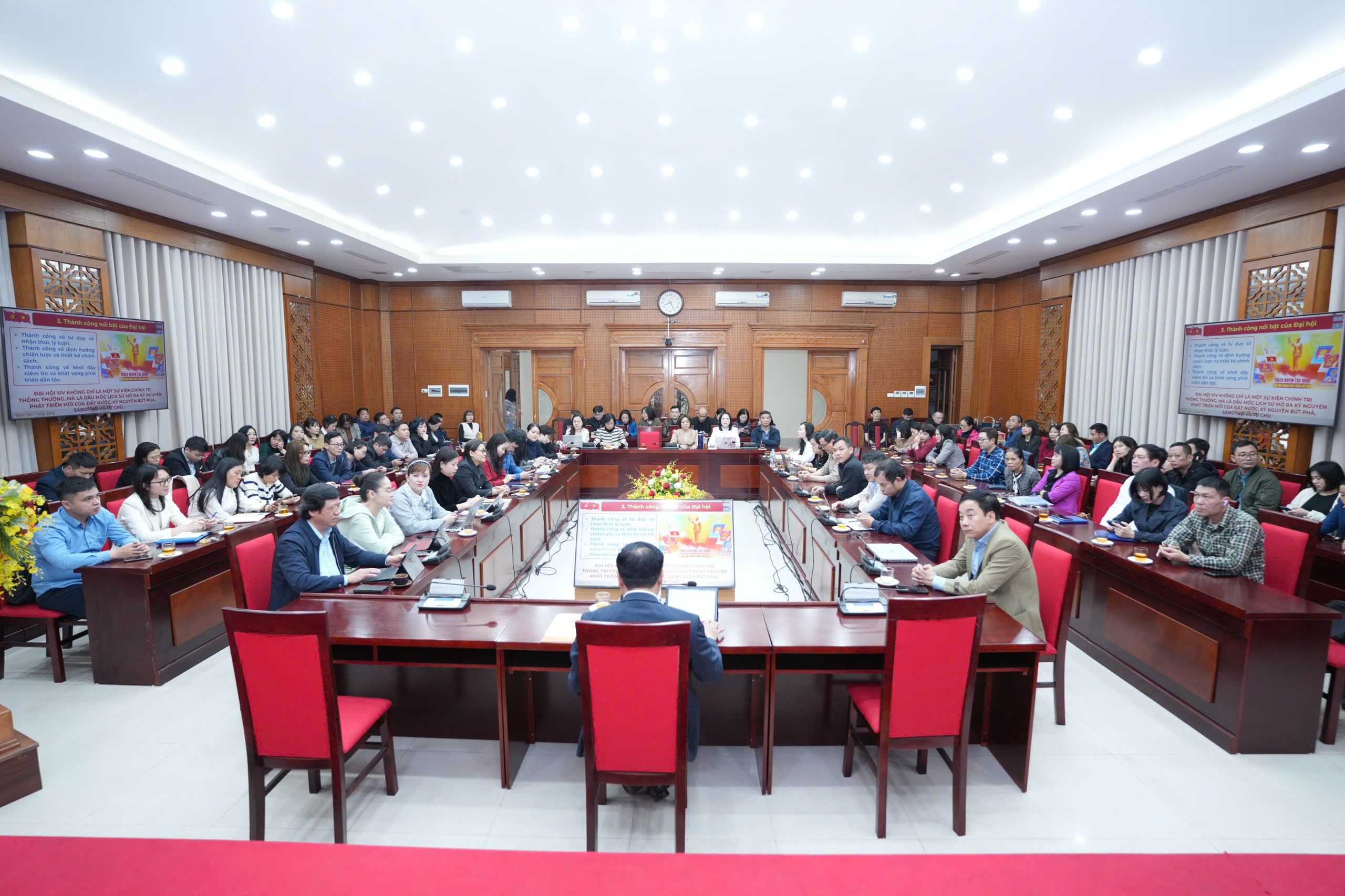 Triển khai nghiêm túc việc học tập, quán triệt Nghị quyết Đại hội XIV của Đảng