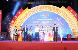 Tuổi trẻ Bát Tràng tổ chức chương trình Giao lưu văn nghệ “Chào Xuân Bính Ngọ 2026”
