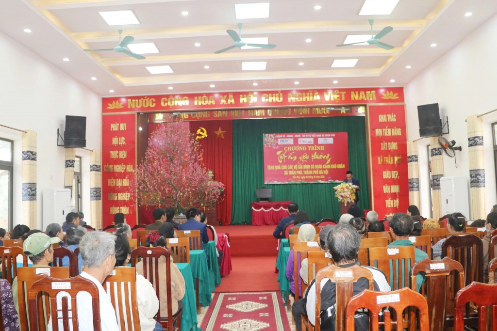 “Tết ấm yêu thương” về với xã Trần Phú trong những ngày giáp Tết