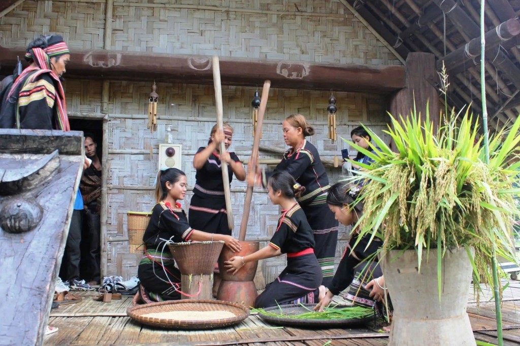 lễ mừng lúa mới, người dân Tây Nguyên 