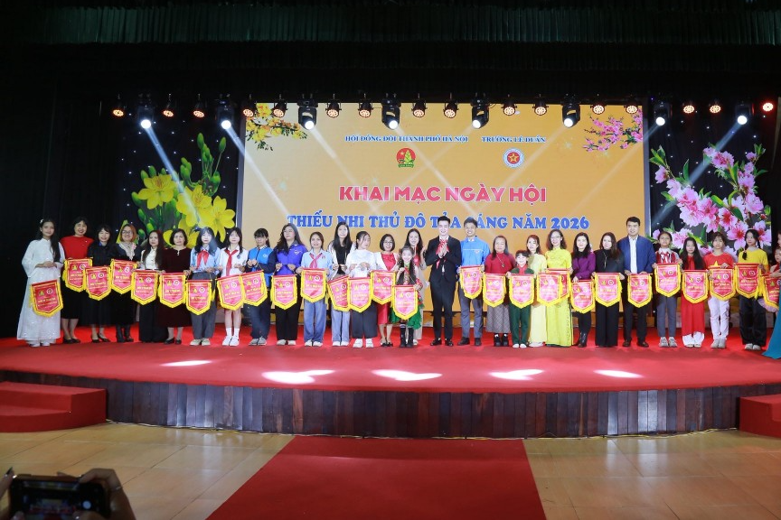 Rộn ràng ngày hội “Thiếu nhi Thủ đô tỏa sáng