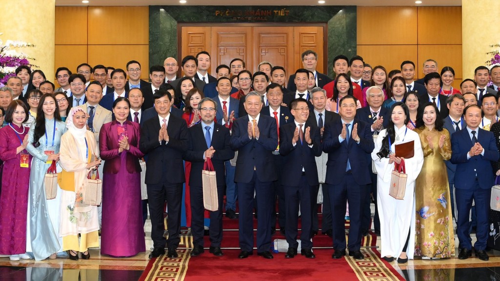 Tổng Bí thư Tô Lâm: Kiều bào chung tay xây dựng đất nước ngày càng phát triển phồn vinh, hạnh phúc