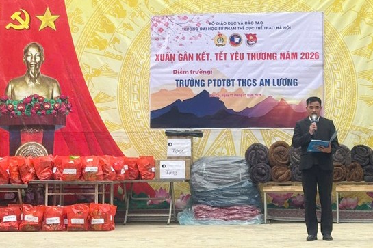 “Xuân gắn kết - Tết yêu thương 2026” bồi đắp niềm tin cho học sinh vùng đồng bào dân tộc thiểu số