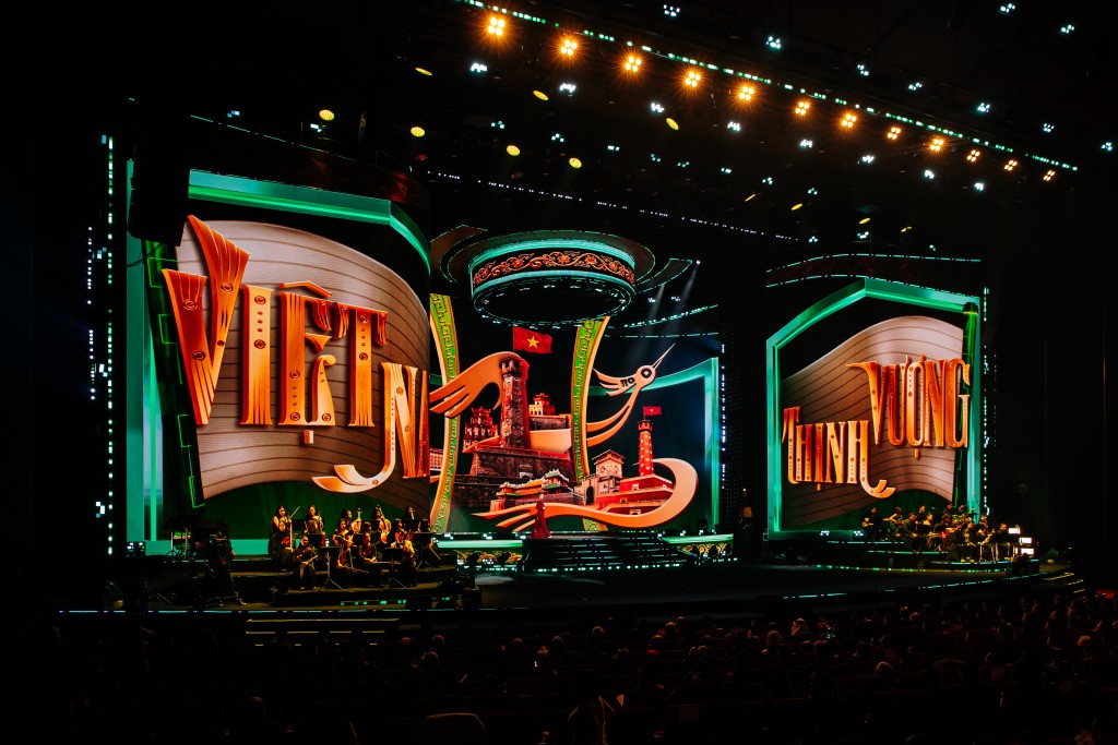 Hoàng Công Cường hạnh phúc khi chạm vào nỗi nhớ quê hương của kiều