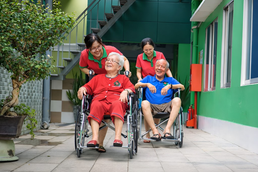 Hoạt động chăm sóc người cao tuổi tại Bình Mỹ - một lát cắt của “kinh tế bạc”, lĩnh vực đang mở ra dư địa phát triển dịch vụ gắn với an sinh và chất lượng sống