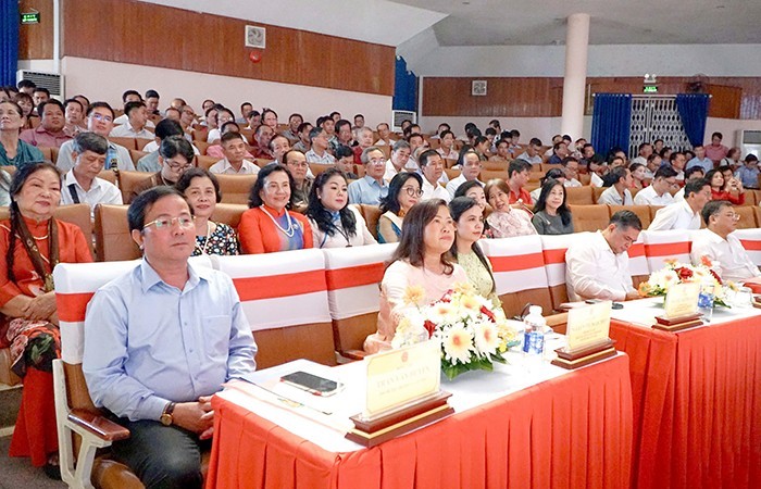 Cần Thơ tri ân văn nghệ sĩ, báo chí, huấn luyện viên, vận động