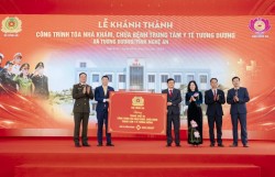 Sun Group tài trợ gói thiết bị y tế trị giá 12 tỷ đồng cho Trung tâm y tế Tương Dương